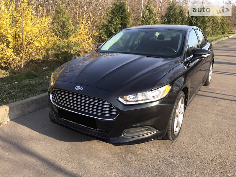 Седан Ford Fusion 2012 в Рівному