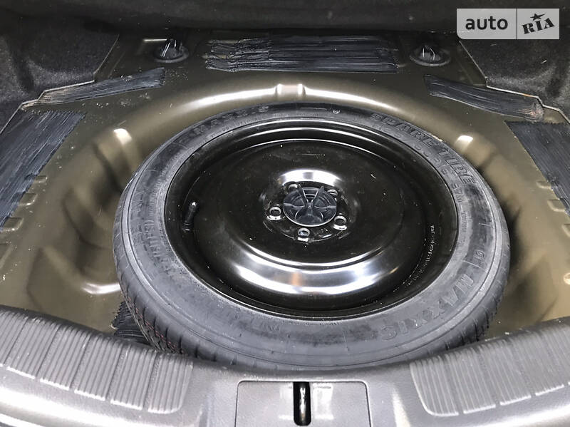 Седан Ford Fusion 2012 в Рівному