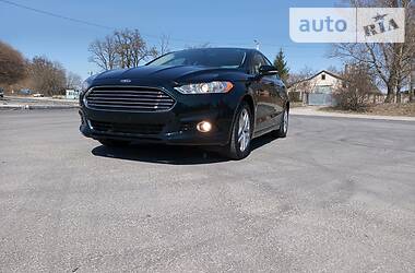 Седан Ford Fusion 2014 в 