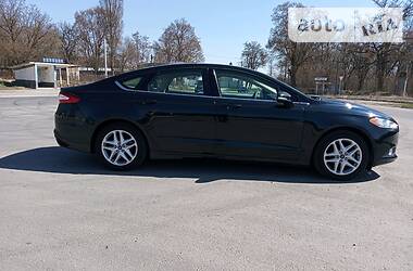 Седан Ford Fusion 2014 в 