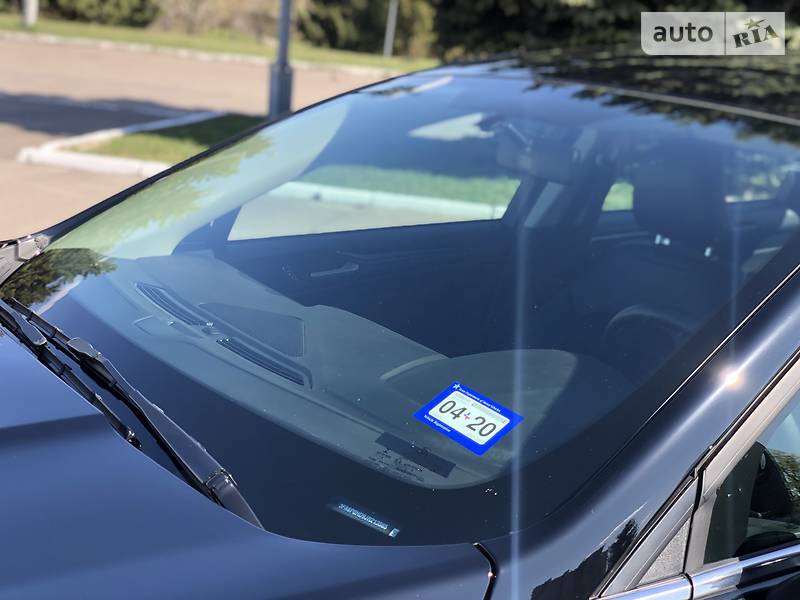 Седан Ford Fusion 2018 в Рівному