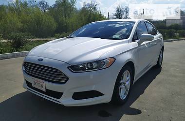 Седан Ford Fusion 2014 в 