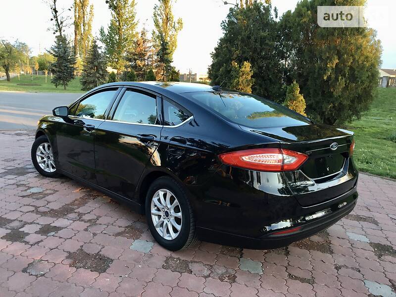 Седан Ford Fusion 2014 в Вінниці