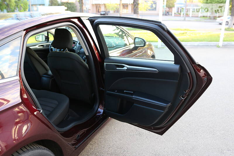 Седан Ford Fusion 2016 в Києві фото 21 Седан Ford Fusion 2016 в Києві