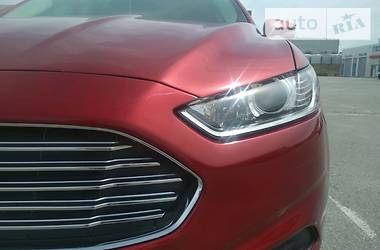 Седан Ford Fusion 2014 в 