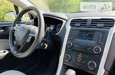 Седан Ford Fusion 2013 в Киеве