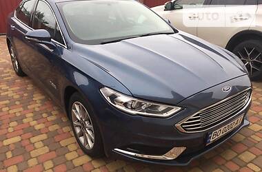 Седан Ford Fusion 2018 в 