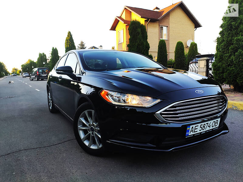 Седан Ford Fusion 2016 в Дніпрі