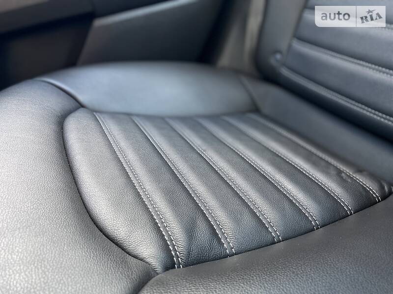 Седан Ford Fusion 2015 в Черновцах