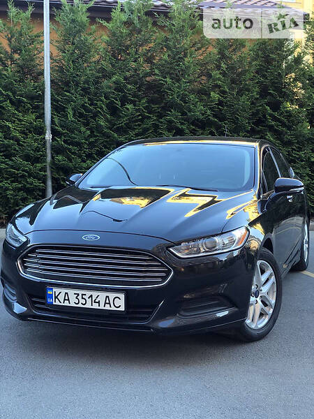 Седан Ford Fusion 2014 в Києві