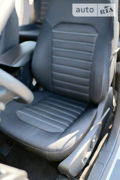 Седан Ford Fusion 2014 в Києві