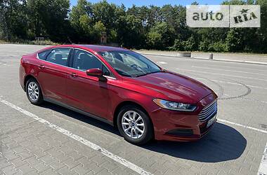 Седан Ford Fusion 2014 в Чернигове