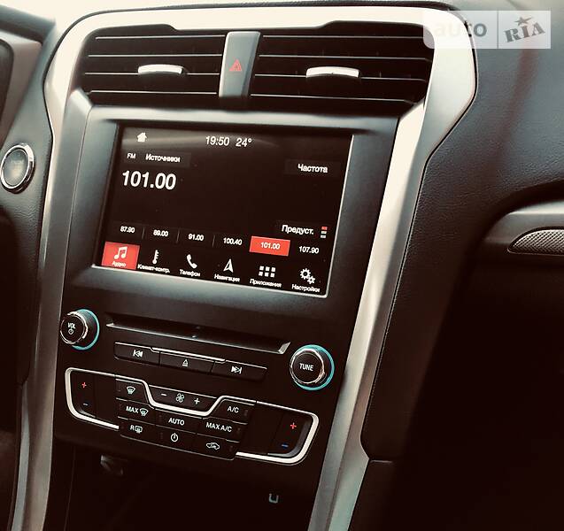 Седан Ford Fusion 2017 в Одесі