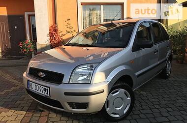 Хэтчбек Ford Fusion 2005 в 