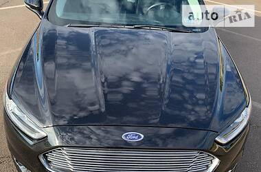 Седан Ford Fusion 2013 в Кривом Роге