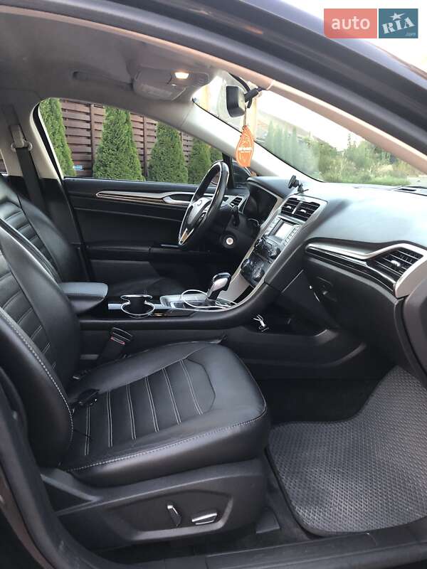Седан Ford Fusion 2014 в Киеве