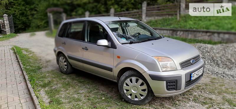 Універсал Ford Fusion 2008 в Косові