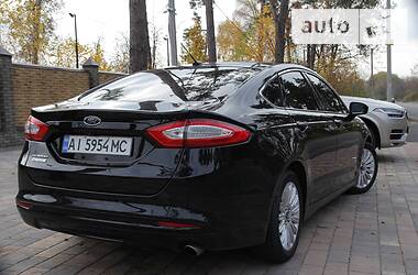 Седан Ford Fusion 2015 в Макарове