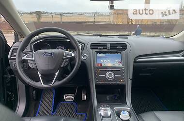 Седан Ford Fusion 2018 в Одесі