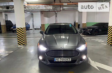 Седан Ford Fusion 2013 в Киеве