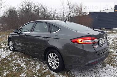 Седан Ford Fusion 2017 в Хмельницком