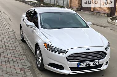 Седан Ford Fusion 2015 в Киеве