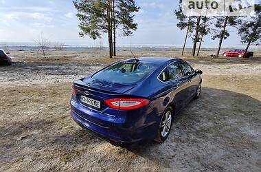 Седан Ford Fusion 2015 в Киеве