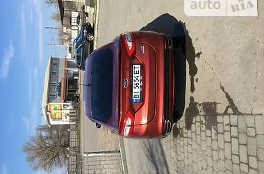 Седан Ford Fusion 2014 в Кременчуці