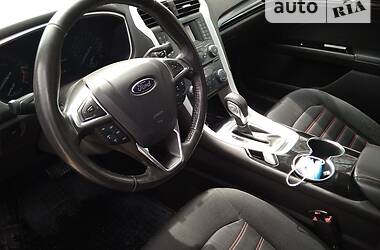 Седан Ford Fusion 2014 в Херсоні