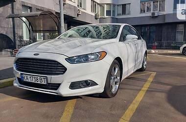 Седан Ford Fusion 2016 в Киеве