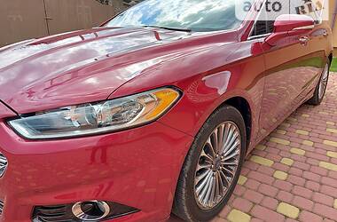 Седан Ford Fusion 2014 в Тячеві