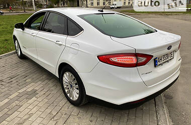 Седан Ford Fusion 2013 в Днепре