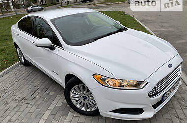 Седан Ford Fusion 2013 в Днепре