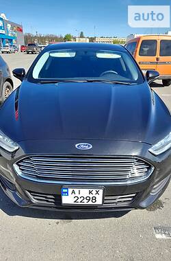 Седан Ford Fusion 2014 в 