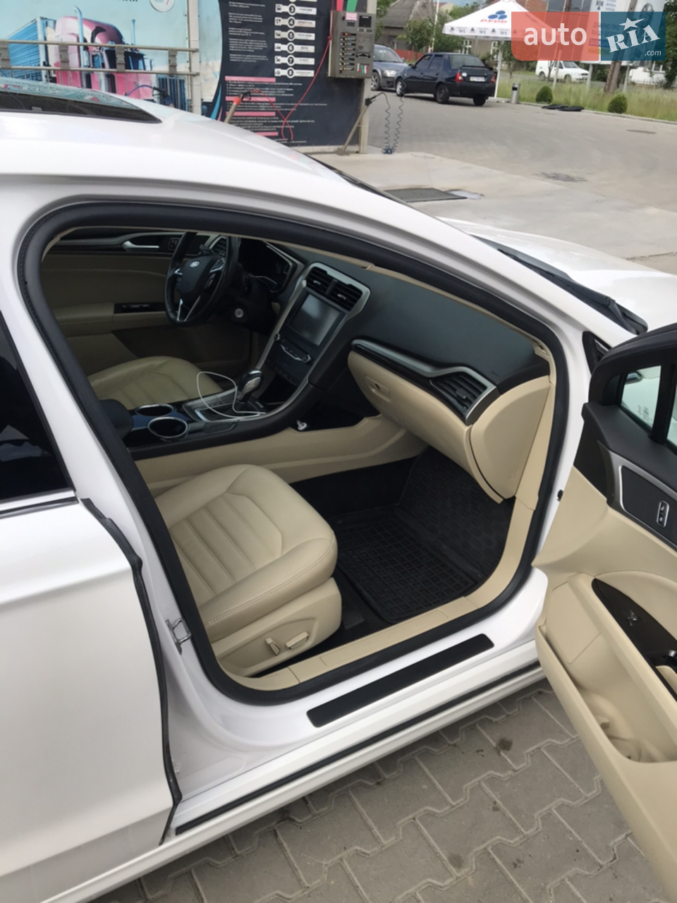 2013 Ford Fusion - мініатюра 15