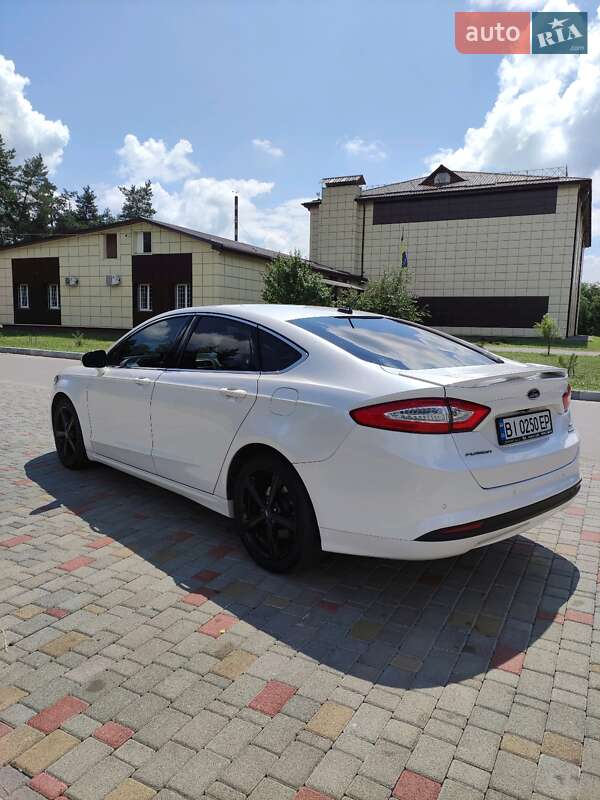 Седан Ford Fusion 2014 в Решетиловке