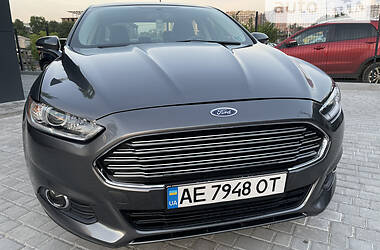 Седан Ford Fusion 2015 в Днепре