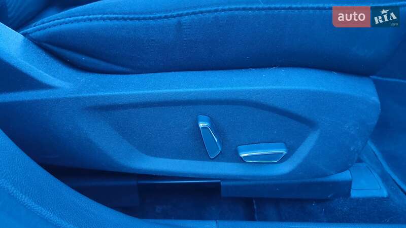 Седан Ford Fusion 2015 в Кривом Роге