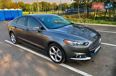 Седан Ford Fusion 2013 в Киеве