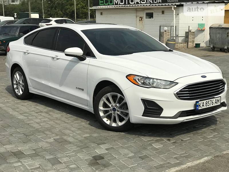 Седан Ford Fusion 2019 в Киеве
