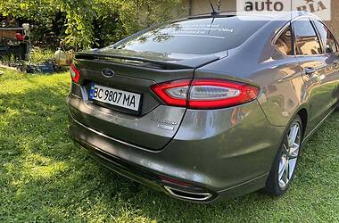 Седан Ford Fusion 2014 в 