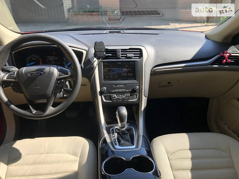 Седан Ford Fusion 2014 в Киеве
