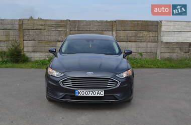 Седан Ford Fusion 2020 в 