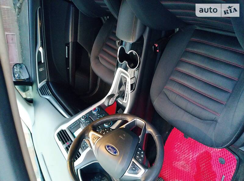 Седан Ford Fusion 2014 в Одессе
