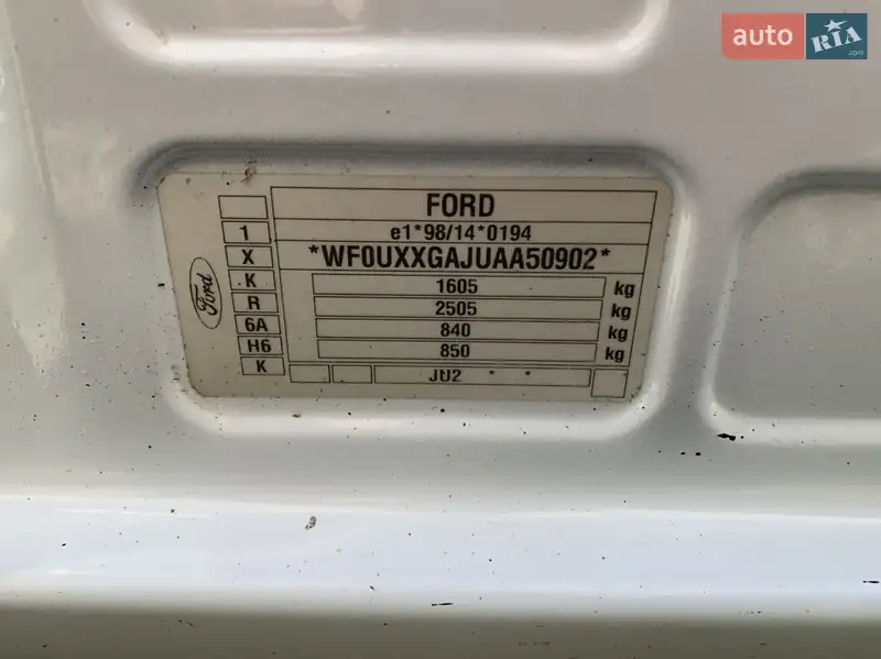 Хэтчбек Ford Fusion 2010 в 