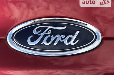 Седан Ford Fusion 2013 в Житомирі