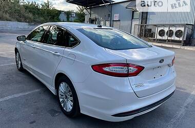 Седан Ford Fusion 2015 в Запорожье