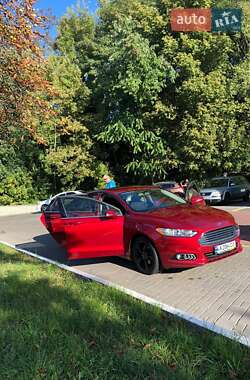 Седан Ford Fusion 2015 в Киеве