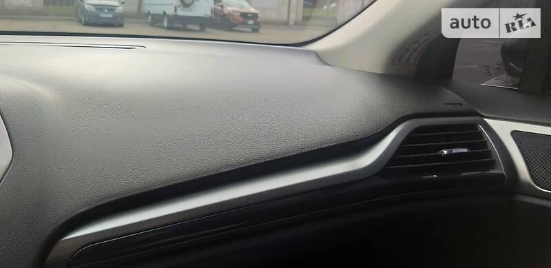 Седан Ford Fusion 2018 в Кривом Роге