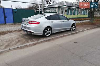 Седан Ford Fusion 2014 в 